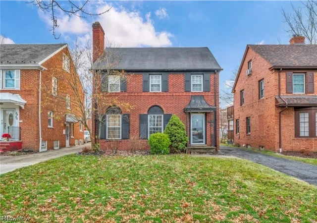 Photo 1 of Single family home for sale at 3946 Lansdale Rd, Cleveland, OH 44118 | MLS# 5248062 | Listing updated on 2026-09-25