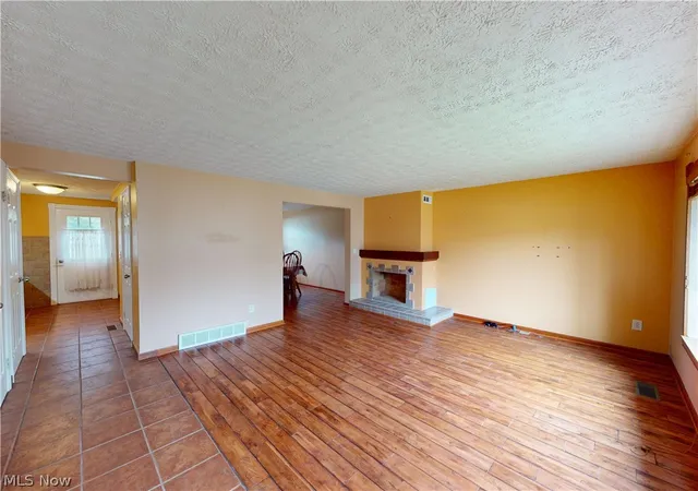 Condo for sale at 173 Ault St, Wadsworth, OH 44281 | MLS# 5247488 | Listing updated on 2026-09-30