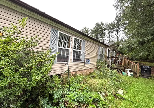 Photo 1 of Single family home for sale at 49769 State Route 14, East Palestine, OH 44413 | MLS# 5247553 | Listing updated on 2026-09-25