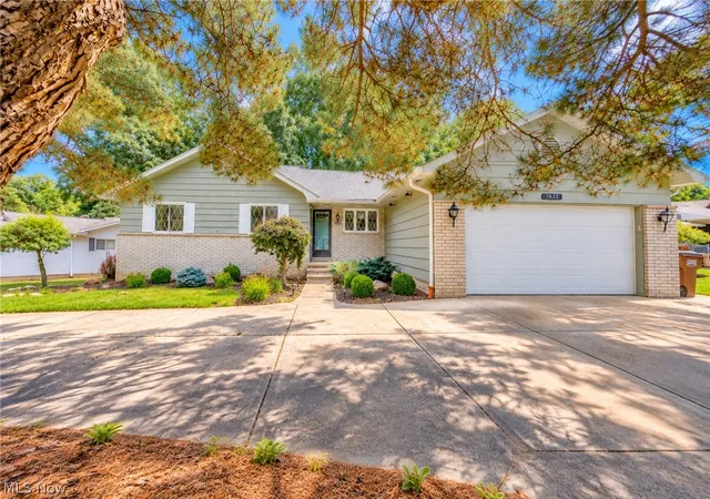 Photo 1 of Sale Pending at 7833 Valley Villas Dr, Cleveland, OH 44130 | MLS# 5247736 | Listing updated on 2026-10-09