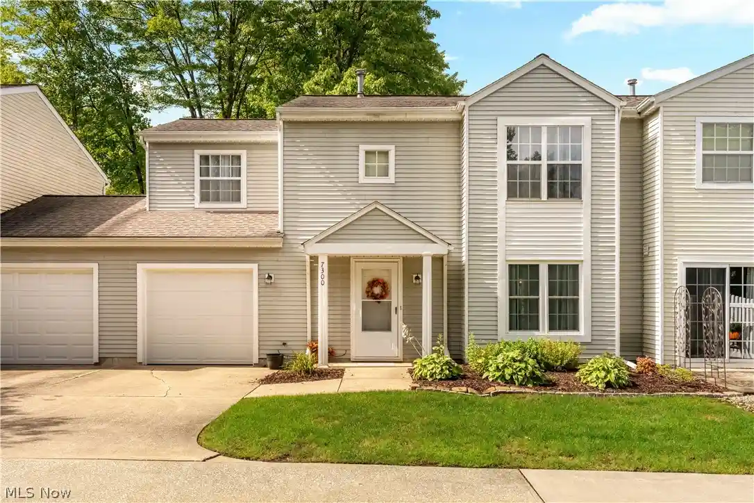Listing Photo 1 - Condo for sale in 7300 Chatham Ct located at 7300 Chatham Ct, Northfield, OH 44067 - Unit #23