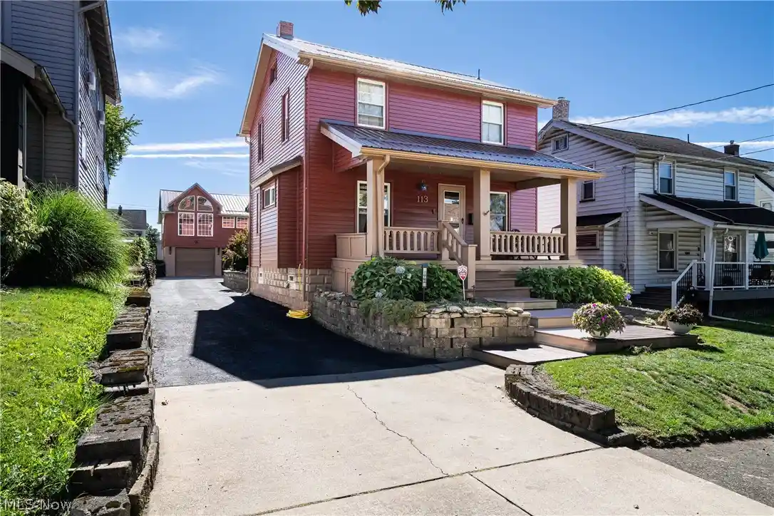 Photo 1 of Single family home for sale at 113 Townsend Ave, Girard, OH 44420 | MLS# 5247677 | Listing updated on 2026-10-15