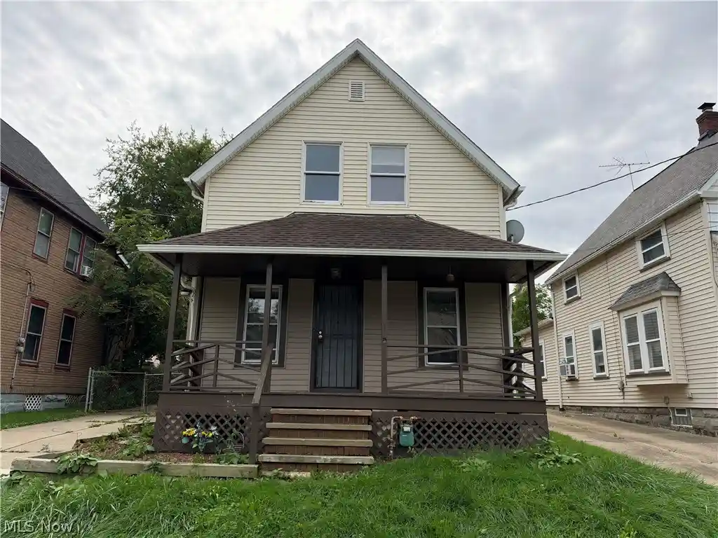 Photo 1 of Single family home for sale at 3901 Woburn Ave, Cleveland, OH 44109 | MLS# 5248129 | Listing updated on 2026-10-15