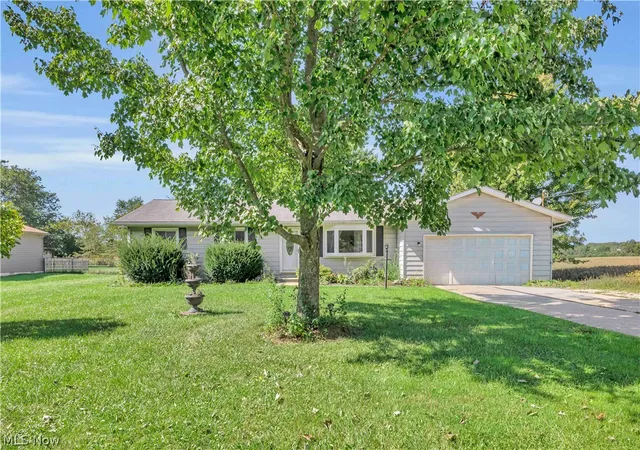 Photo 2 of Sale Pending at 17778 State Route 301, La Grange, OH 44050 | MLS# 5245186 | Listing updated on 2026-09-30