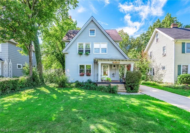 Photo 1 of Sale Pending at 3312 E Fairfax Rd, Cleveland, OH 44118 | MLS# 5248059 | Listing updated on 2026-10-11