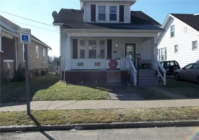 Photo 1 of Single family home for sale at 908 Ohio St, Zanesville, OH 43701 | MLS# 5247984 | Listing updated on 2026-09-25
