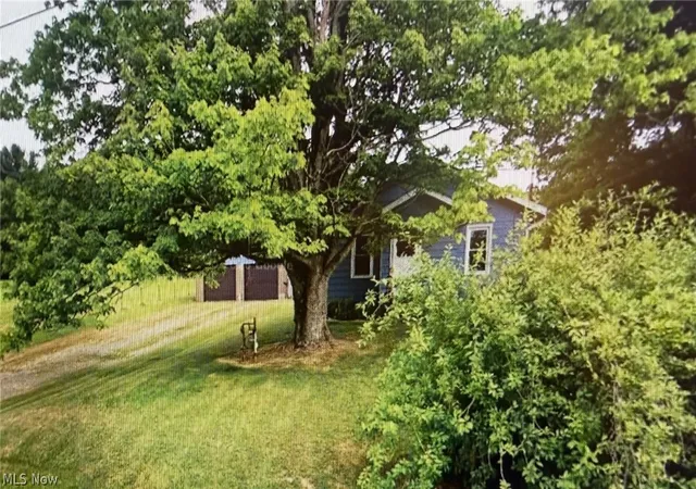 Photo 1 of Sale Pending at 6909 Hillvale St Se, East Canton, OH 44730 | MLS# 5248079 | Listing updated on 2026-09-25