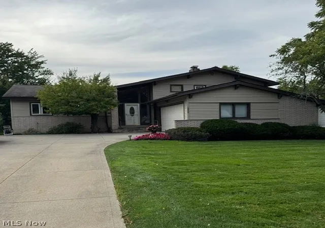 Photo 1 of Single family home for sale at 1866 Aldersgate Dr, Cleveland, OH 44124 | MLS# 5248031 | Listing updated on 2026-10-04