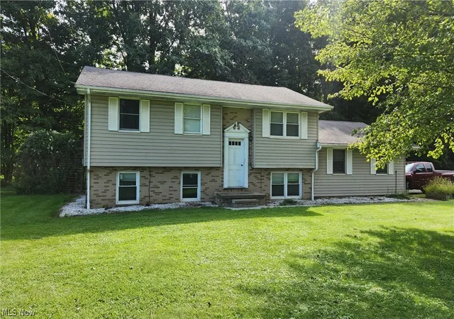 Photo 1 of Single family home for sale at 10770 Infirmary Rd, Mantua, OH 44255 | MLS# 5248141 | Listing updated on 2026-09-25