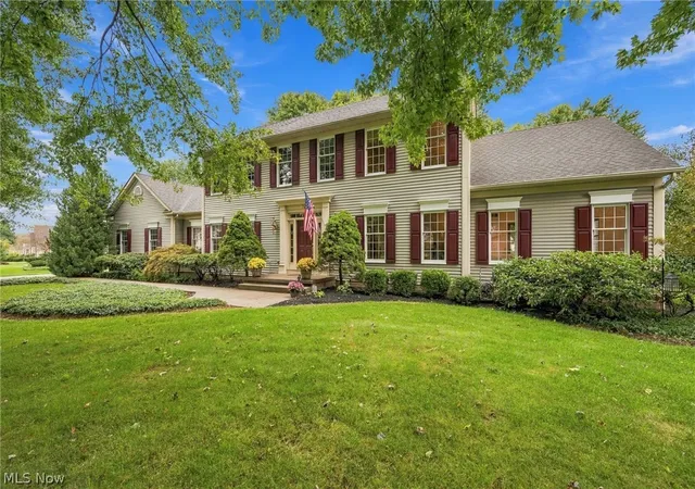 Photo 1 of Single family home for sale at 767 Sunridge Rd, Fairlawn, OH 44333 | MLS# 5247514 | Listing updated on 2026-09-29
