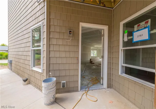 Photo 3 of Condo for sale at 2781 Whispering Shrs Dr, Vermilion, OH 44089 | MLS# 5243156 | Listing updated on 2026-09-25