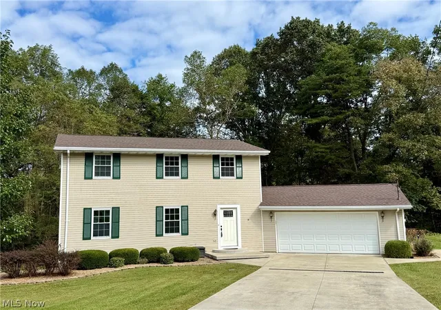Photo 1 of Single family home for sale at 114 Shady Ln, Marietta, OH 45750 | MLS# 5247347 | Listing updated on 2026-10-05