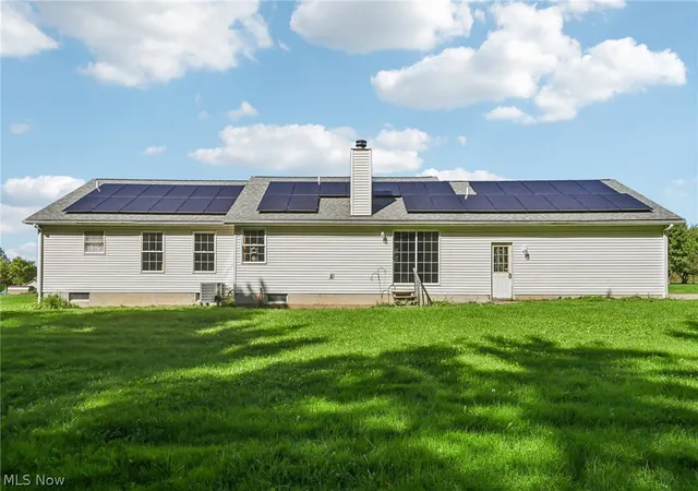 Photo 1 of Single family home for sale at 15545 Windmill Point Rd, Huntsburg, OH 44046 | MLS# 5248288 | Listing updated on 2026-10-01