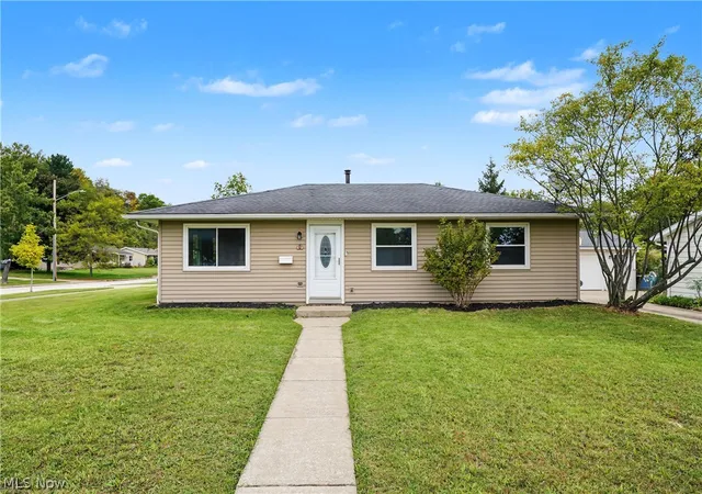 Photo 1 of Sale Pending at 483 Myra Dr, Chardon, OH 44024 | MLS# 5248265 | Listing updated on 2026-10-04