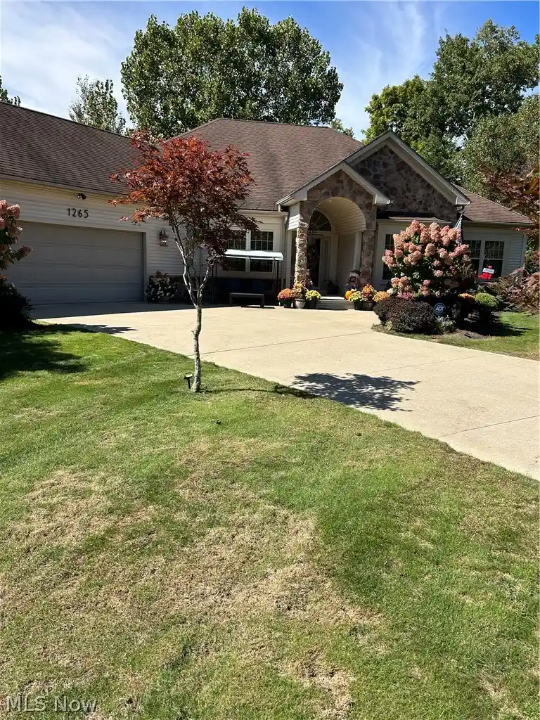 Photo 1 of Single family home for sale at 1265 River Run Dr, Macedonia, OH 44056 | MLS# 5246799 | Listing updated on 2026-10-21