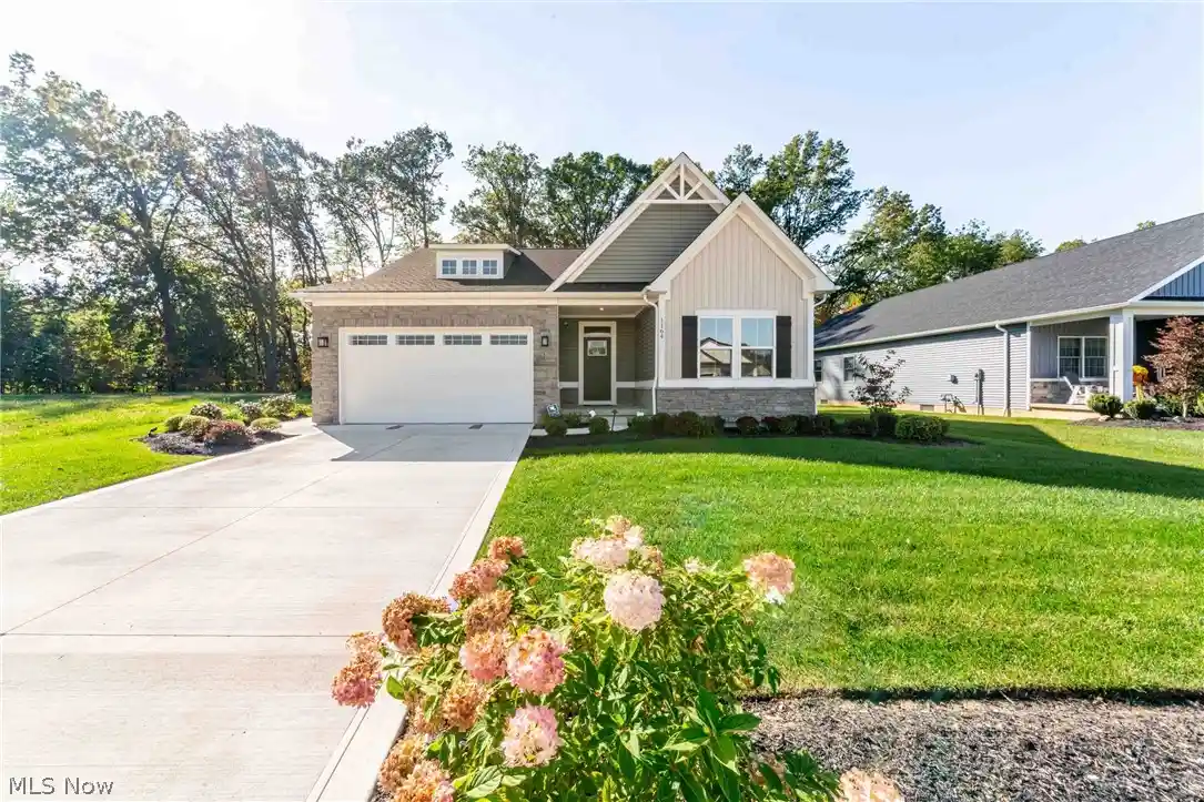 Photo 1 of Single family home for sale at 1164 Fox Run, Grafton, OH 44044 | MLS# 5247774 | Listing updated on 2026-10-28