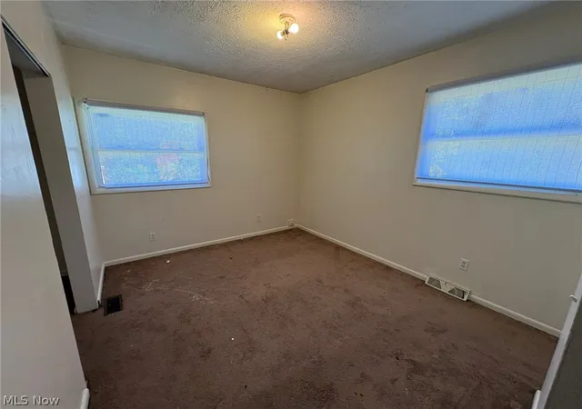 Photo 2 of Single family home for sale at 1044 Milan St N, Canal Fulton, OH 44614 | MLS# 5248137 | Listing updated on 2026-10-01
