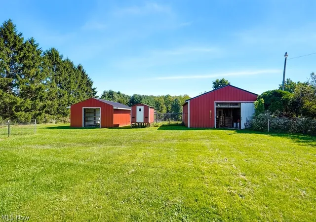 Photo 2 of Single family home for sale at 20579 Foster Rd, Wellington, OH 44090 | MLS# 5244865 | Listing updated on 2026-09-30