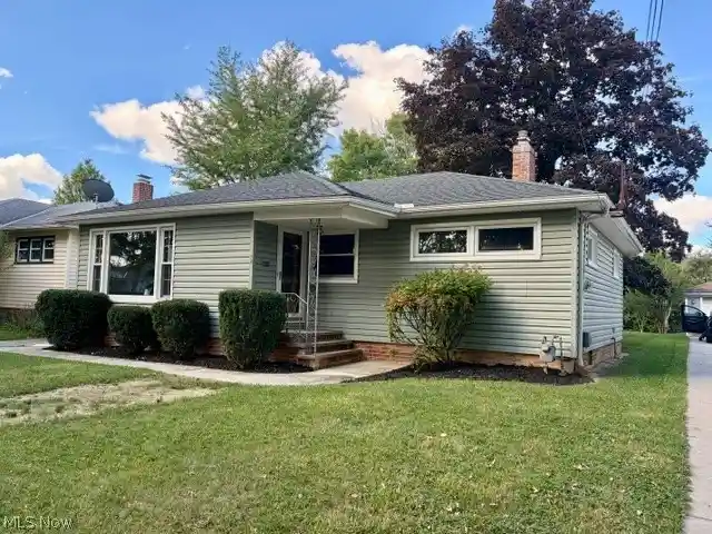 Photo 1 of Single family home for sale at 6574 Mandalay Dr, Cleveland, OH 44130 | MLS# 5248369 | Listing updated on 2026-10-22