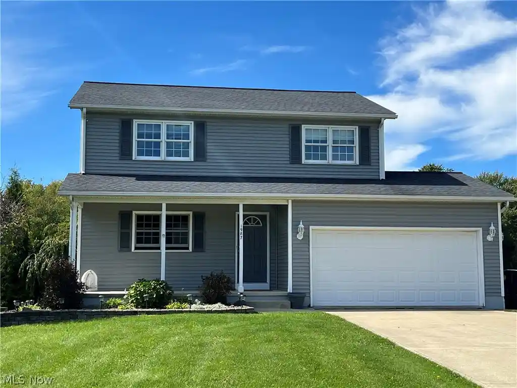 Single family home for sale at 1987 Beringer Pl, Geneva, OH 44041 | MLS# 5248341