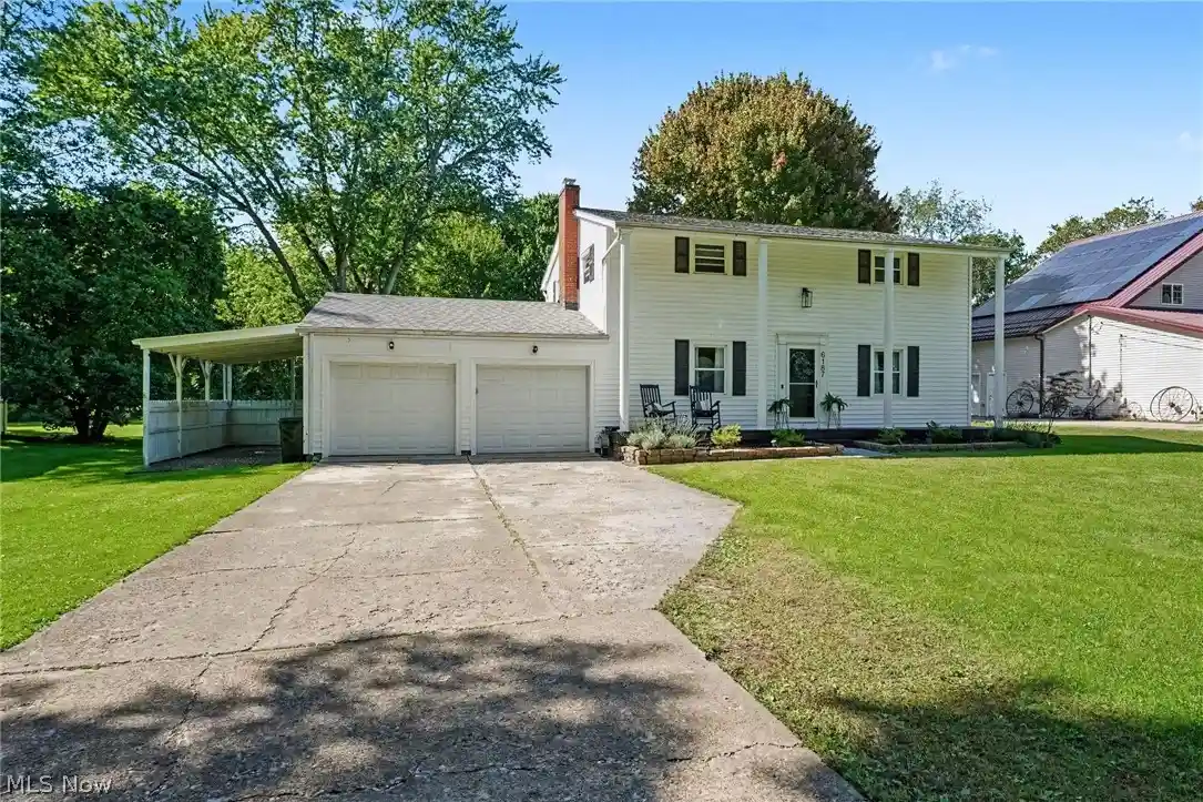 Photo 1 of Single family home for sale at 6187 Robinhood Ln, Ashtabula, OH 44004 | MLS# 5248403 | Listing updated on 2026-10-16