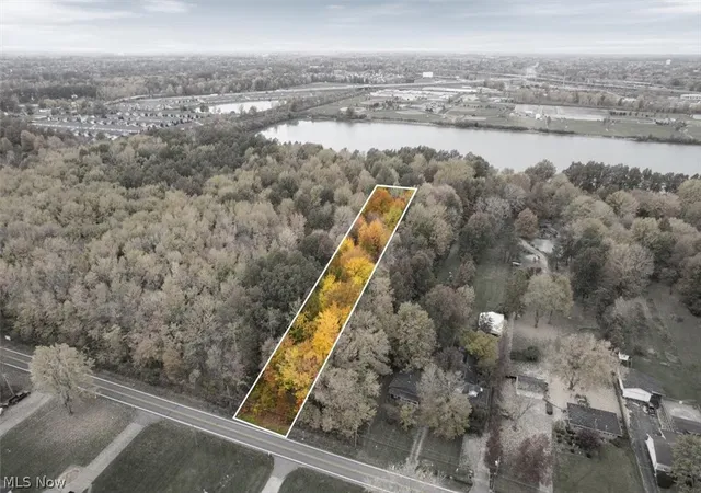 Photo 1 of Land for sale at V/l Bronson Rd, Olmsted Twp, OH 44138 | MLS# 5247103 | Listing updated on 2026-10-01