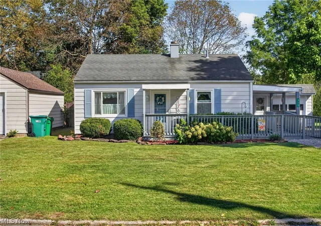 Photo 1 of Single family home for sale at 315 Morrison St, Geneva, OH 44041 | MLS# 5248186 | Listing updated on 2026-10-03