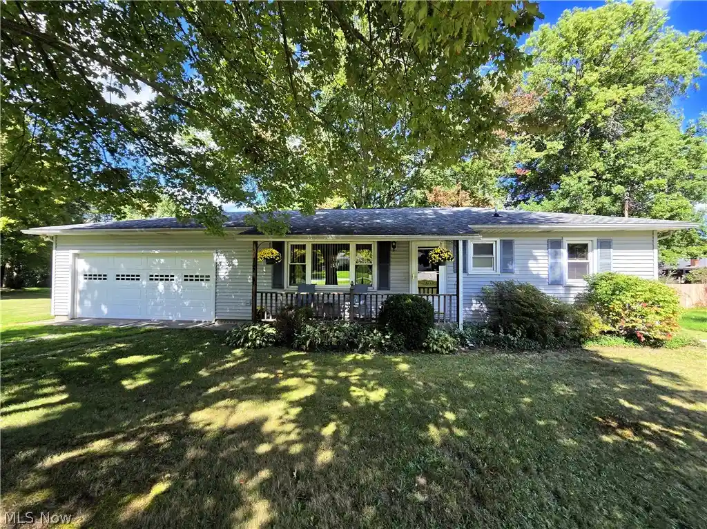 Single family home for sale at 137 Richard St, Geneva, OH 44041 | MLS# 5248073