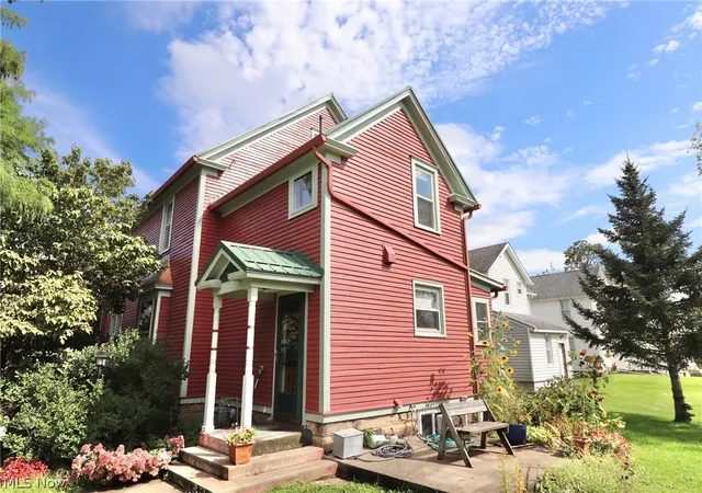 Photo 3 of Single family home for sale at 13912 Kauffman Ave, Sterling, OH 44276 | MLS# 5245652 | Listing updated on 2026-09-27