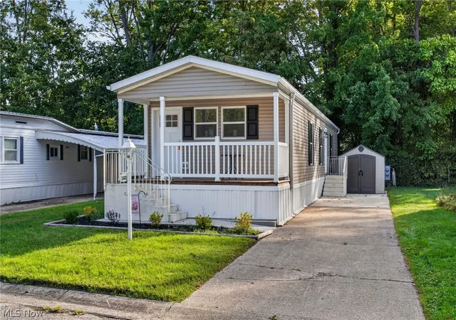 Photo 1 of Single family home for sale at 143 Cromwell Dr, Geneva, OH 44041 | MLS# 5248472 | Listing updated on 2026-10-30