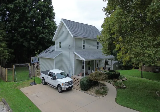 Photo 1 of Single family home for sale at 15 Jackson St, Norwalk, OH 44857 | MLS# 5248422 | Listing updated on 2026-10-08