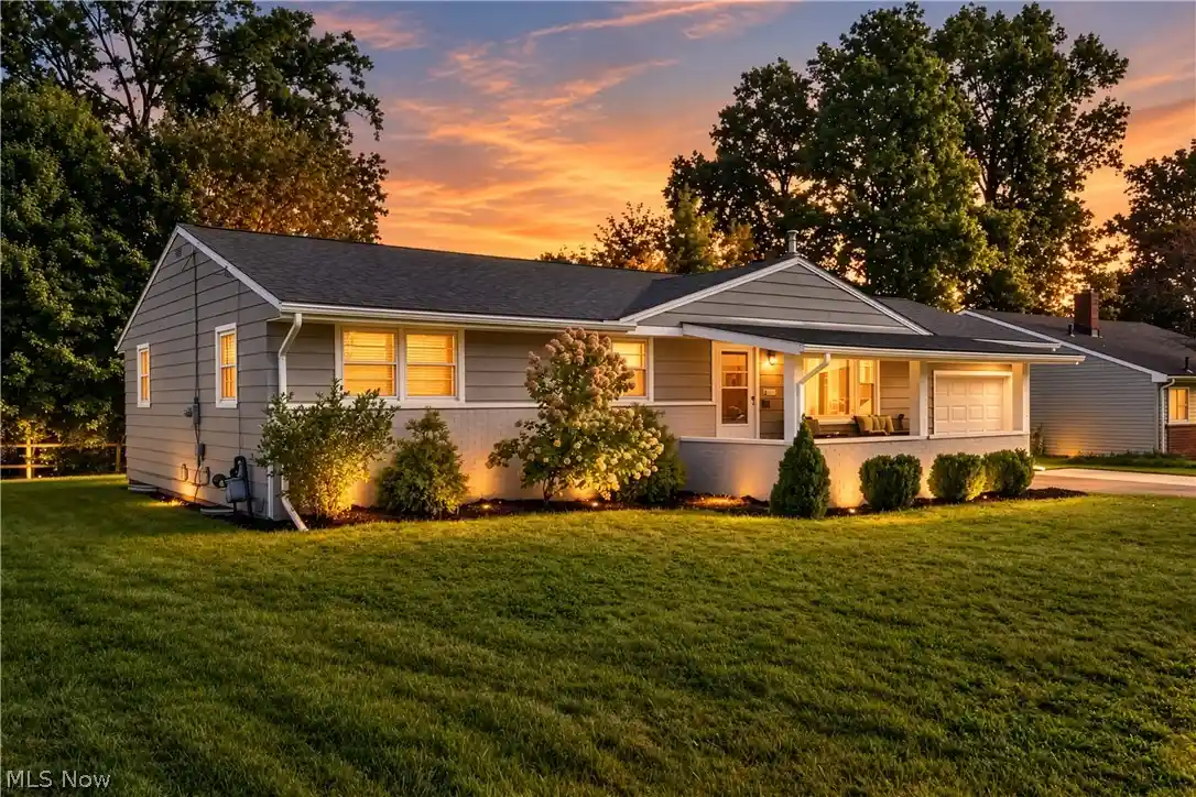 Photo 1 of Single family home for sale at 4164 Staatz Dr, Youngstown, OH 44511 | MLS# 5248536 | Listing updated on 2026-10-29