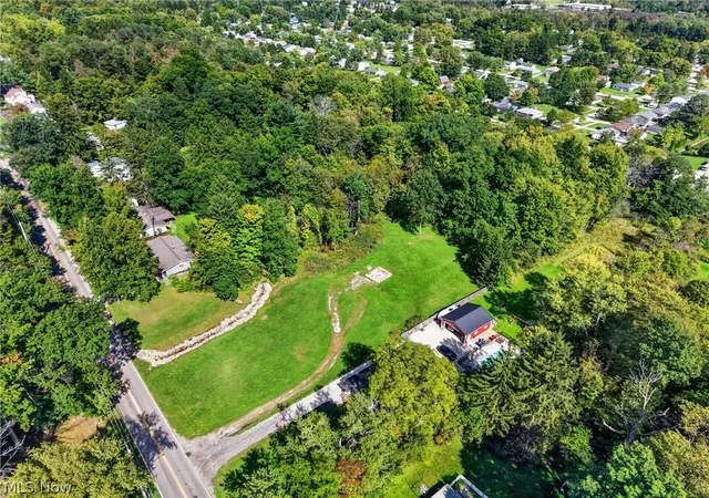 Photo 1 of Land for sale at 335 E King St, Chardon, OH 44024 | MLS# 5248222 | Listing updated on 2026-09-29