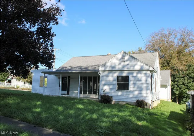 Photo 3 of Single family home for sale at 17 Hollister St, Monroeville, OH 44847 | MLS# 5248761 | Listing updated on 2026-09-29