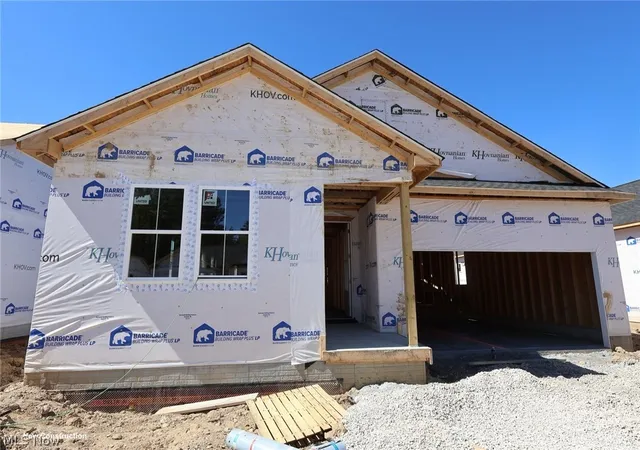 Photo 1 of Single family home for sale at 2460 Merriment Dr, Elyria, OH 44035 | MLS# 5248791 | Listing updated on 2026-09-29