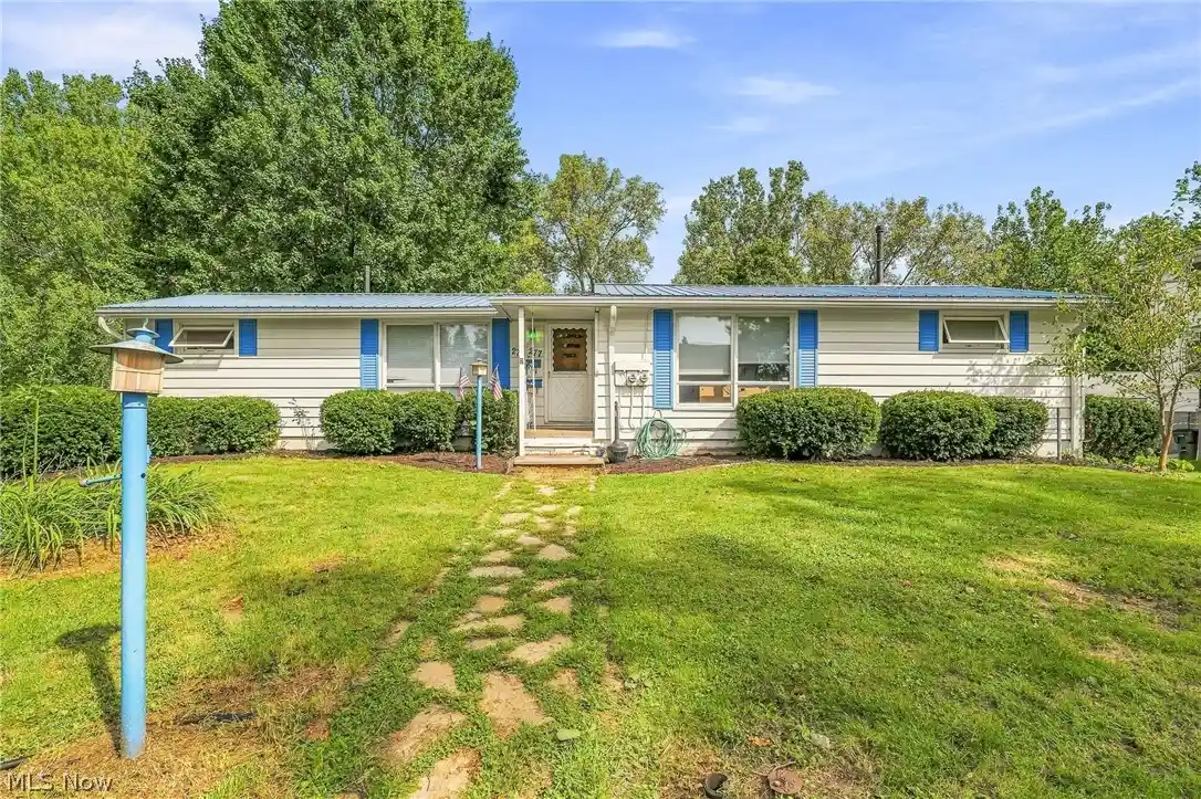 Photo 1 of Multi family home for sale at 277 Devinney Ave, Louisville, OH 44641 | MLS# 5248793 | Listing updated on 2026-10-12