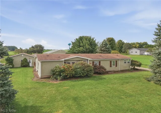 Photo 2 of Sale Pending at 3839 E Sterling Rd, Creston, OH 44217 | MLS# 5248805 | Listing updated on 2026-10-07