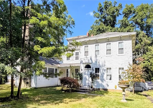 Photo 1 of Single family home for sale at 25390 Nobottom Rd, Olmsted Twp, OH 44138 | MLS# 5247879 | Listing updated on 2026-10-02