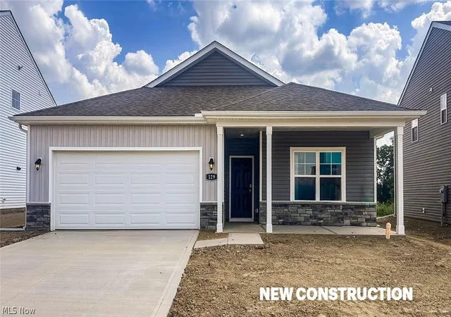 Photo 1 of Single family home for sale at 129 Appleseed Way, Mount Vernon, OH 43050 | MLS# 5248970 | Listing updated on 2026-09-29