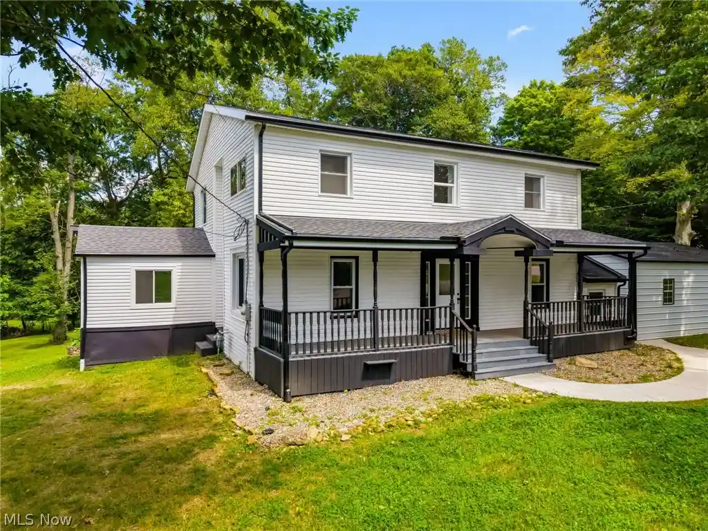 Photo 1 of Single family home for sale at 6097 Reno Dr, Louisville, OH 44641 | MLS# 5248992 | Listing updated on 2026-10-28