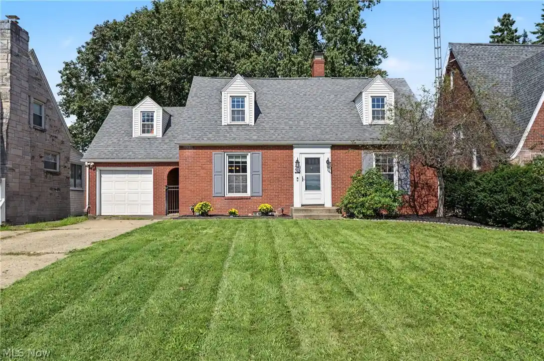 Photo 1 of Sale Pending at 409 30th Street Nw, Canton, OH 44709 | MLS# 5248486 | Listing updated on 2026-10-19