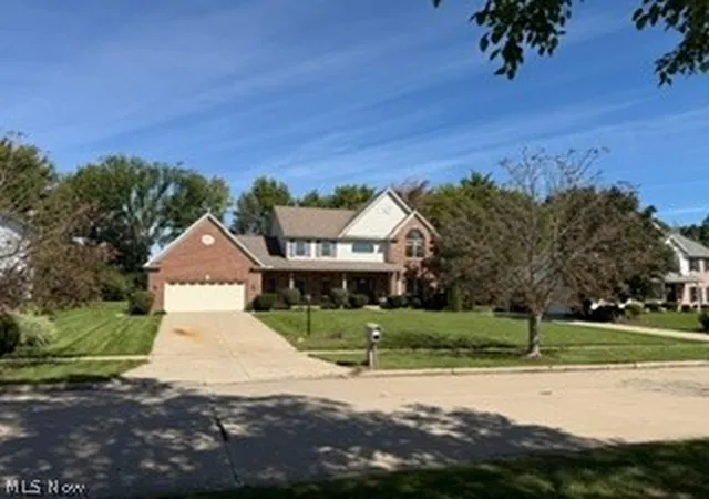 Photo 1 of Sale Pending at 11816 Beckenham Rd, North Royalton, OH 44133 | MLS# 5249251 | Listing updated on 2026-10-05