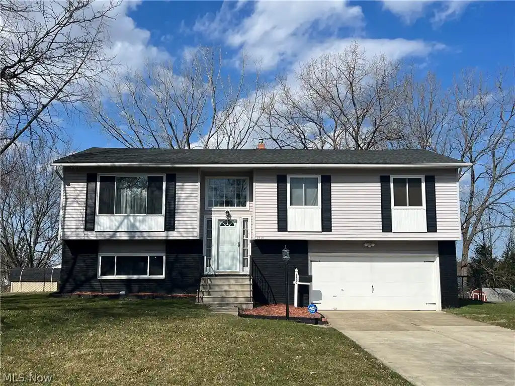 Photo 1 of Single family home for sale at 1930 Jo Ann Dr, Cleveland, OH 44134 | MLS# 5249222 | Listing updated on 2026-10-12
