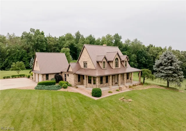 Photo 1 of Single family home for sale at 46675 Clarkson Rd, Rogers, OH 44455 | MLS# 5249327 | Listing updated on 2026-09-30