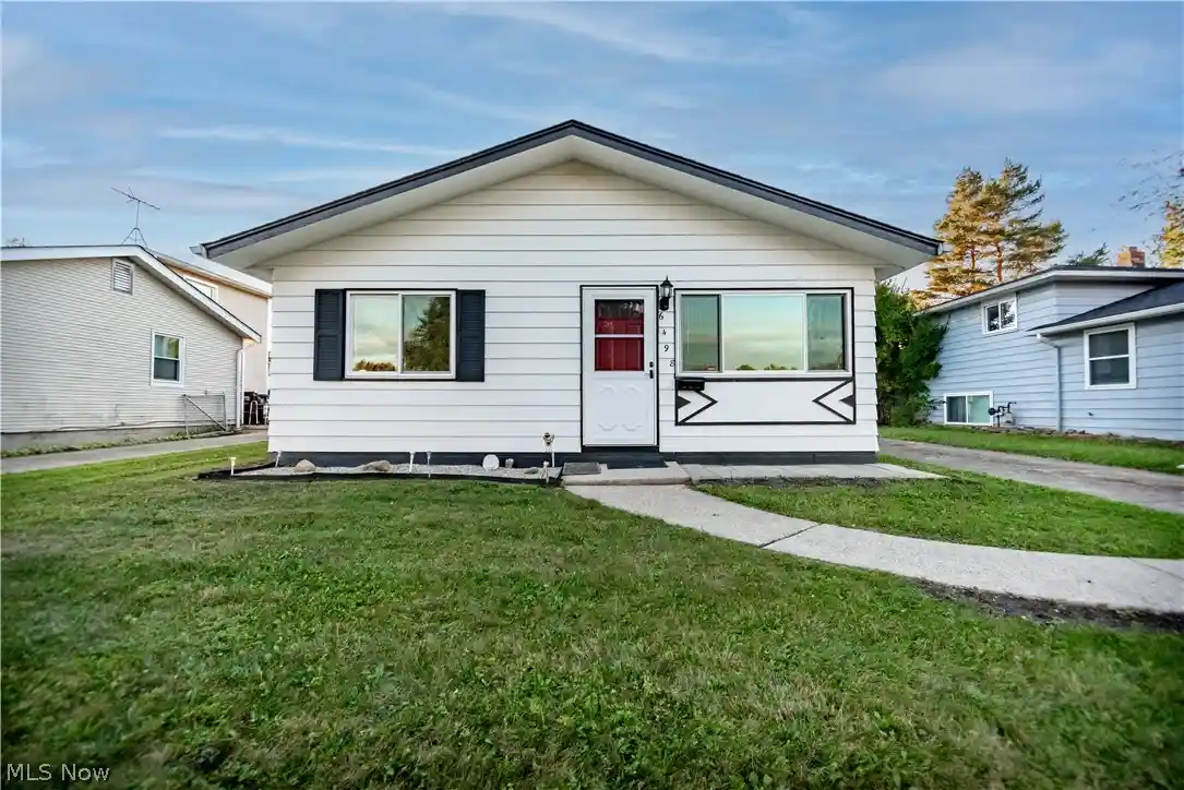 Photo 1 of Sale Pending at 6498 Edgehurst Dr, Brook Park, OH 44142 | MLS# 5248491 | Listing updated on 2026-10-21