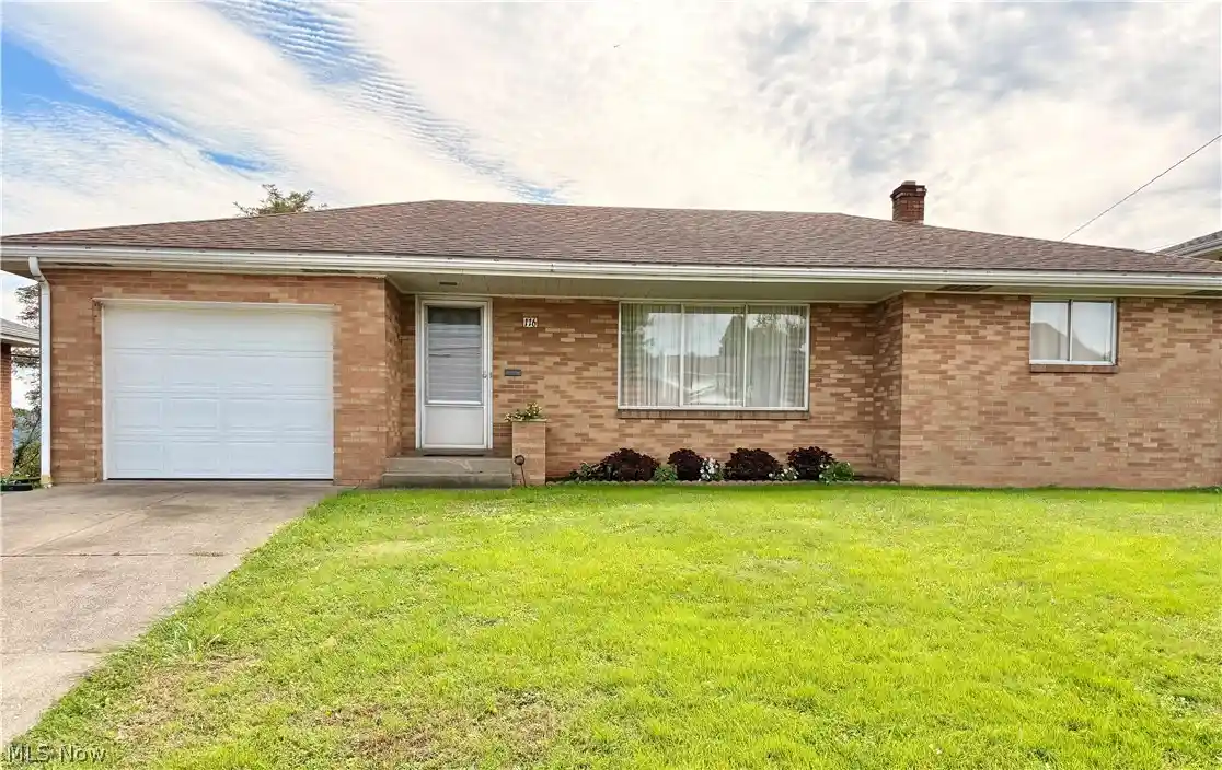 Photo 1 of Single family home for sale at 116 Benita Dr, Mingo Junction, OH 43938 | MLS# 5249018 | Listing updated on 2026-10-27