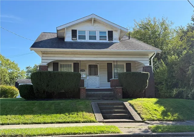 Photo 1 of Multi family home for sale at 1500 28th Street Nw, Canton, OH 44709 | MLS# 5248465 | Listing updated on 2026-10-09