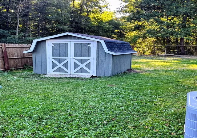 Photo 3 of Single family home for sale at 12498 National Dr, Grafton, OH 44044 | MLS# 5249583 | Listing updated on 2026-10-01