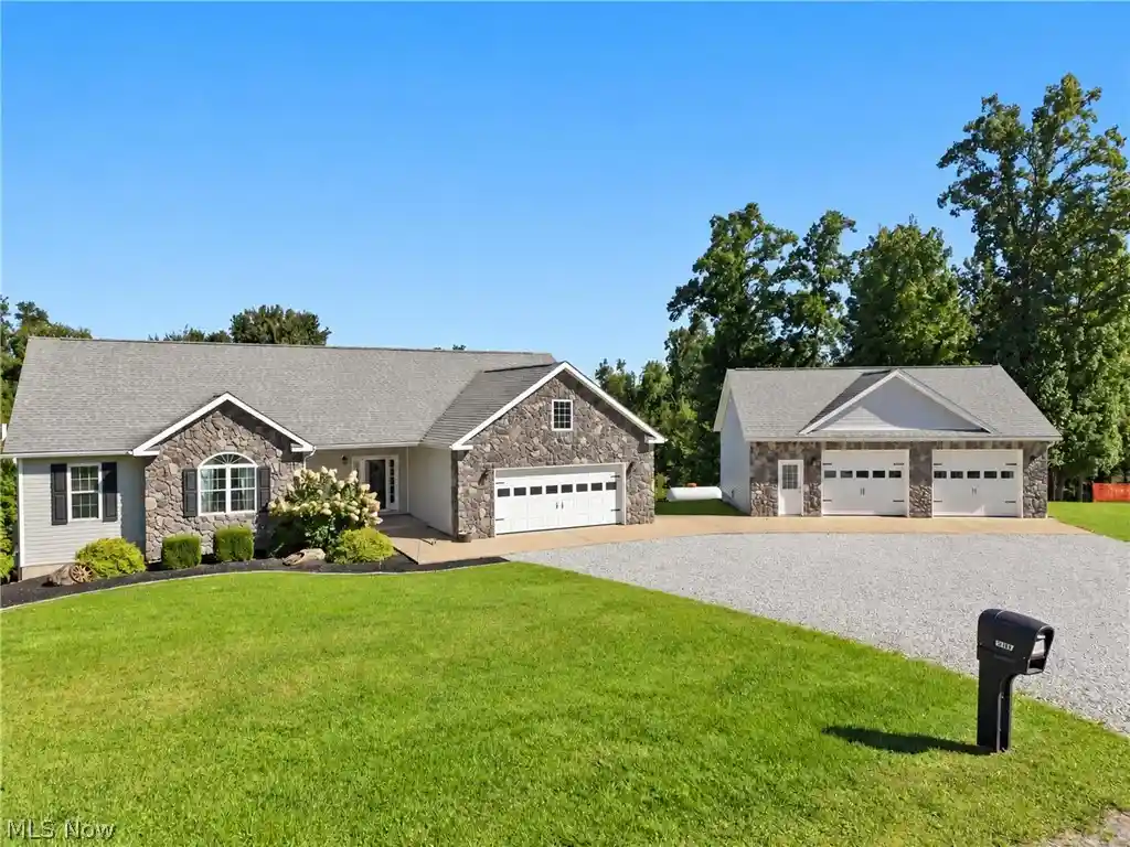 Single family home for sale at 37517 Harry's Ridge Rd, Barnesville, OH 43713 | MLS# 5249596