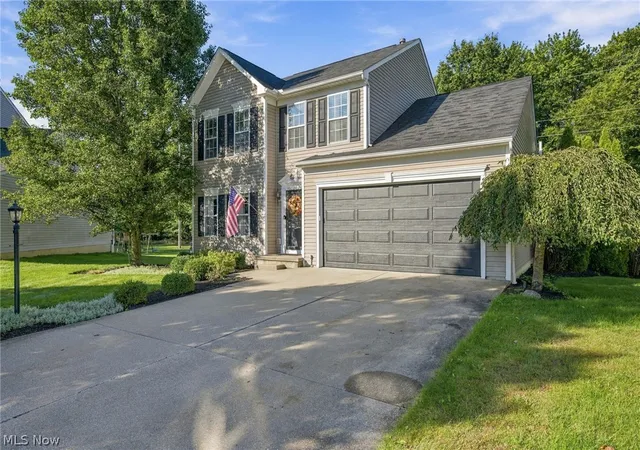 Photo 2 of Sale Pending at 5812 Rosemont Way, Medina, OH 44256 | MLS# 5249563 | Listing updated on 2026-10-05